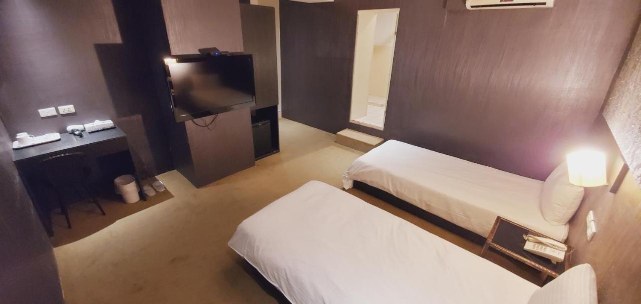 Gugis Inn Tajpej Kültér fotó