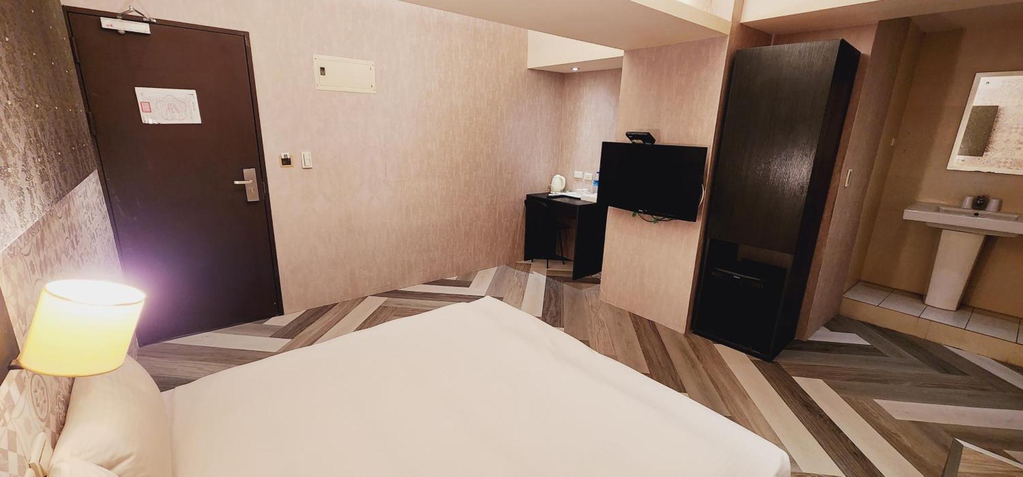 Gugis Inn Tajpej Kültér fotó