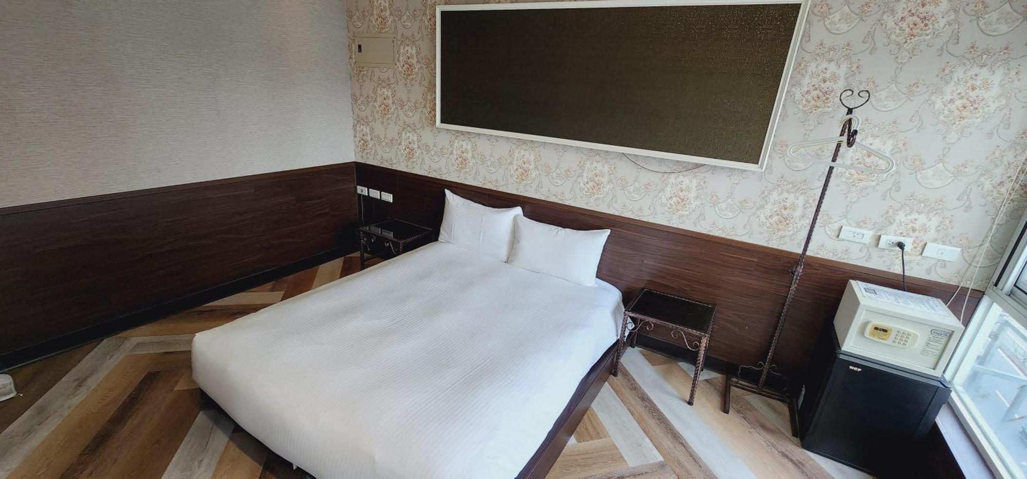 Gugis Inn Tajpej Kültér fotó
